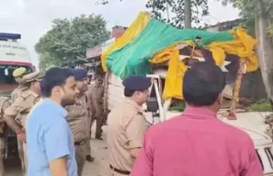 Horrific road accident: बलरामपुर जिले के कांवड़ियों की पिकअप खड़े कंटेनर से भिड़ी, तीन की मौत, CM साय ने जताया दुख