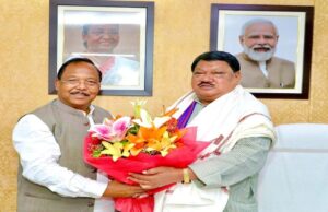 PM Adarsh Gram Yojana: रामविचार नेताम केन्द्रीय मंत्री जुएल ओराम से मिले, पीएम आदर्श ग्राम योजना के 74.69 करोड़ जारी करने किया अनुरोध