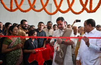 Inauguration of new auditorium at SRVM: समाज की प्रगति की नींव है शिक्षा-पुण्डरिक गोस्वामी