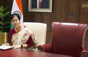 Delhi government assistance: कोरोना से जान गंवाने वाले के परिजनों को दिल्ली सरकार देगी 1-1 करोड़, सीएम आतिशी ने किया ऐलान