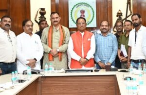 Co-operative society employees Salary increased: सहकारी समिति कर्मचारियों का वेतन 25 प्रतिशत बढ़ा, हड़ताल खत्म