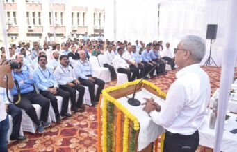 Foundation day: प्रकृति के साहचर्य में बसे छत्तीसगढ़ में विकास की असीम संभावनाएँ- डा. मिश्रा