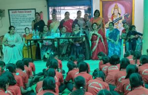 Diwali Milan: आशा द होप ने कस्तूरबा छात्रावास की छात्राओं के साथ दीपावली की खुशियां बांटी