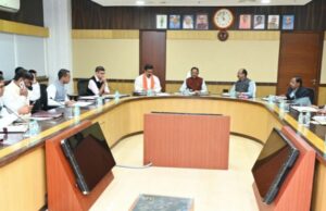 Vishnu dev sai cabinet decisions: ऑटो एक्सपो में वाहन खरीदने पर रोड टैक्स में 50% की छूट, साय कैबिनेट ने लिए कई महत्वपूर्ण फैसले