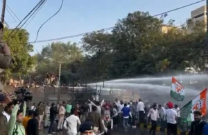 Youth congress protest: सीएम हाउस घेरने करने निकले युवा कांग्रेसियों को पुलिस ने रोका, किया वॉटर कैनन का इस्तेमाल