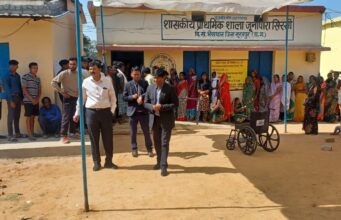 Panchayat elections: पंचायत चुनाव को लेकर मतदाताओं में भारी उत्साह, 63.63% मतदान, कुछ स्थानों पर छिटपुट हिंसा