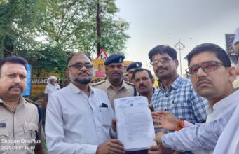 Panchayat Secretary Strike: पंचायत सचिवों ने शासकीयकरण की मांग को लेकर रैली निकाली, सौंपा ज्ञापन