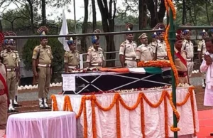 Tribute to the martyr: नक्सल ऑपरेशन में शहीद जवान को मुख्यमंत्री साय ने दी श्रद्धांजलि