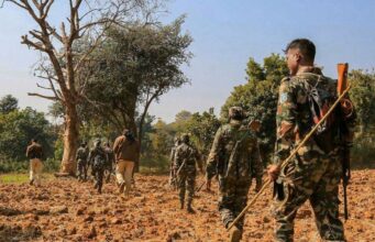 Naxalites Encounter: नक्सलियों ने माना एक साल में उनके 357 साथी मारे गए, 4 सेंट्रल कमेटी सदस्य भी शामिल
