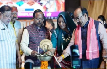 CG art culture : मुख्यमंत्री विष्णु देव साय के नेतृत्व में नारी शक्ति के मान, सम्मान और गौरव बढ़ा -अरुण साव