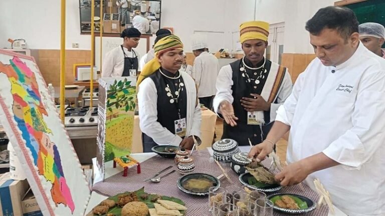 ADIWASI-FOOD.jpg