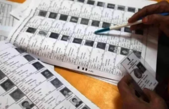 CG News : छत्तीसगढ़ में SIR की शुरुआत, 2003 की मतदाता सूची से 2025 की सूची का मिलान, फर्जी वोटरों पर लगेगी लगाम