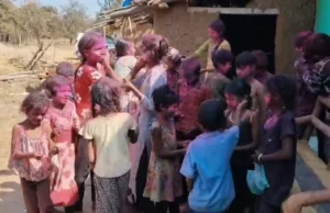 Holi of colors: तीन दिन पहले रंगों में डूबा कोरिया जिले का गांव तंजरा , सदियों से चली आ रही है परम्परा