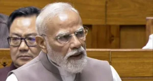 PM Modi in Lok Sabha : संसद में बोले पीएम मोदी, ईरान युद्ध लंबा खिंचा तो कोरोना जैसी तैयारी और धैर्य की जरूरत