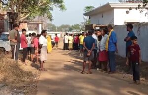 CG C:rime : बुजुर्ग दंपति की बेरहमी से हत्या की वारदात से गांव दहला, संपत्ति विवाद की आशंका