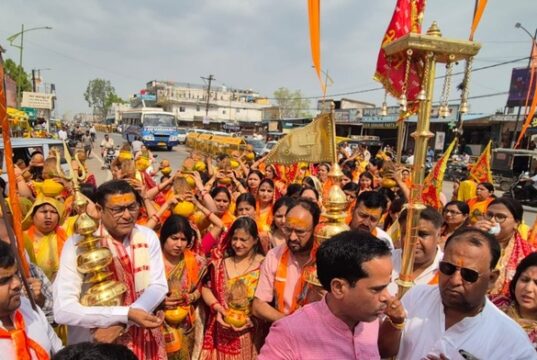 Religion and Culture : श्रीराम मंदिर से निकली भव्य कलश यात्रा, शिखर कलश स्थापना के साथ शुरू हुआ पावन अनुष्ठान