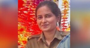 Female Constable Found Hanging : महिला आरक्षक पुलिस क्वार्टर में फांसी पर लटकी मिली , महकमे में हड़कंप
