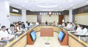 CG Cabinet Meeting : शहरी गैस नीति 2026 को साय कैबिनेट की हरी झंडी, तीन आईपीएस अधिकारियों का डिमोशन रद्द