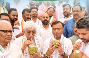 Congress’s Protest: अपनी मांगे मनवाने के बाद कांग्रेस ने खत्म किया धरना, तीन दिन तक के प्रदर्शन से खींचा ध्यान