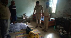 CG News : सरकारी आवास में आरक्षक की संदिग्ध मौत, कैसे हुई पुलिस चल रही जांच