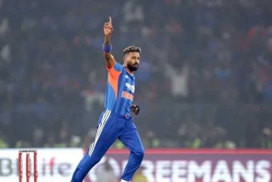 IND vs AFG ODI: अफगानिस्तान वनडे सीरीज से बाहर हुए हार्दिक पांड्या, फिटनेस टेस्ट के दौरान लगी चोट