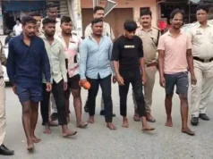 CG News : सूरजपुर पुलिस की डायल 112 टीम पर हमला, 8 आरोपियों को गिरफ्तार कर पुलिस ने शहर में निकाला जुलूस