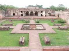 Theft of a Heritage Cannon : नरवर किले से 500 साल पुरानी 3 टन की अष्टधातु की तोप चोरी, क्रेन और ट्रक लेकर पहुंचे थे चोर
