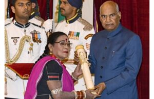 Padma Vibhushan Teejan Bai : पद्म विभूषण तीजन बाई एक लोक कलाकार नहीं छत्तीसगढ़ की सांस्कृतिक पहचान की जीवंत प्रतीक थीं