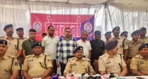 CG News : 43 शिक्षकों से करोड़ों की धोखाधड़ी, 3 महीने की जांच के बाद अंतरजिला गैंग के 5 सदस्य गिरफ्तार