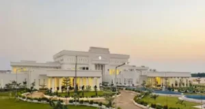 Chhattisgarh Hareli Tihaar: हरेली तिहार पर नवा रायपुर CM हाउस में चढ़ेगा गांव का रंग, मंत्री-विधायक चढ़ेंगे गेड़ी