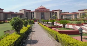 CG High Court: छत्तीसगढ़ हाईकोर्ट ने 56 नए जजों को दी पहली पोस्टिंग, 29 अगस्त तक पदभार संभालने के आदेश