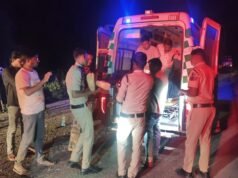 Tragic road accident: बलरामपुर जिले में बड़ा हादसा, ट्रक और पिकअप की टक्कर में 3 मजदूरों की मौत, सात की हालत गंभीर