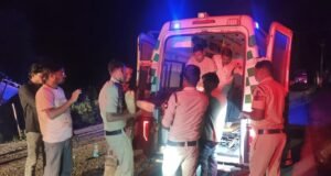 Tragic road accident: बलरामपुर जिले में बड़ा हादसा, ट्रक और पिकअप की टक्कर में 3 मजदूरों की मौत, सात की हालत गंभीर