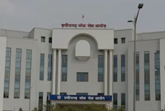 CGPSC’s negligence : सीजीपीएससी भर्ती में लापरवाही का अजीबोगरीब मामला, मैरिट लिस्ट में एक अभ्यर्थी का नाम ‘NEWS’ लिखा !