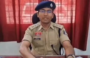 Trainee IPS officer bribery case : ट्रेनी आईपीएस ने ली 1 करोड़ रिश्वत, एफआईआर दर्ज करने सीबीआई कोर्ट में परिवाद, कोर्ट ने डीजीपी से मांगी रिपोर्ट