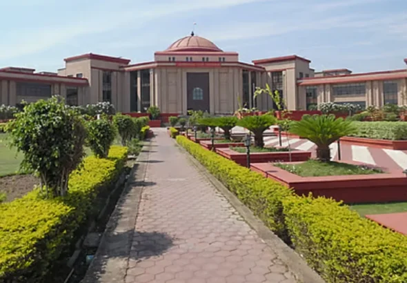CG-High-Court-1.webp