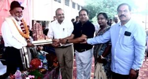 Farewell Ceremony : प्राचार्य डॉ. समीर चंद्र प्रधान को सेवानिवृत्ति पर ससम्मान दी गई भावपूर्ण विदाई