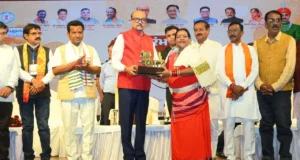 41st Chakradhar Festiwal : महाराजा चक्रधर सिंह की विरासत को नई पीढ़ी तक पहुंचा रहा चक्रधर समारोह